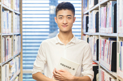 中國傳媒大學(xué)在職研究生