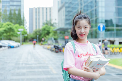 中國傳媒大學(xué)在職研究生