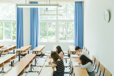 中國傳媒大學(xué)在職研究生