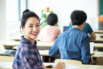 中國(guó)傳媒大學(xué)在職研究生 中國(guó)傳媒大學(xué)在職研究生