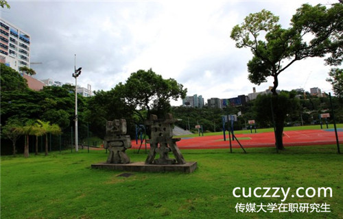 傳媒大學(xué)在職研究生報名可以包過嗎？
