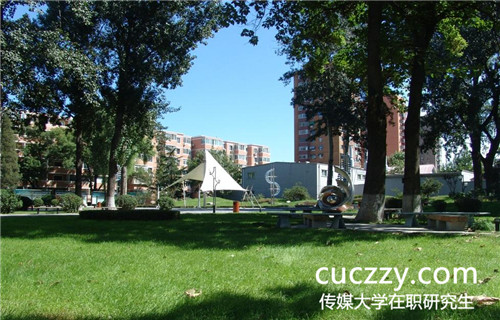 傳媒大學(xué)在職研究生學(xué)習(xí)需要入學(xué)考試嗎